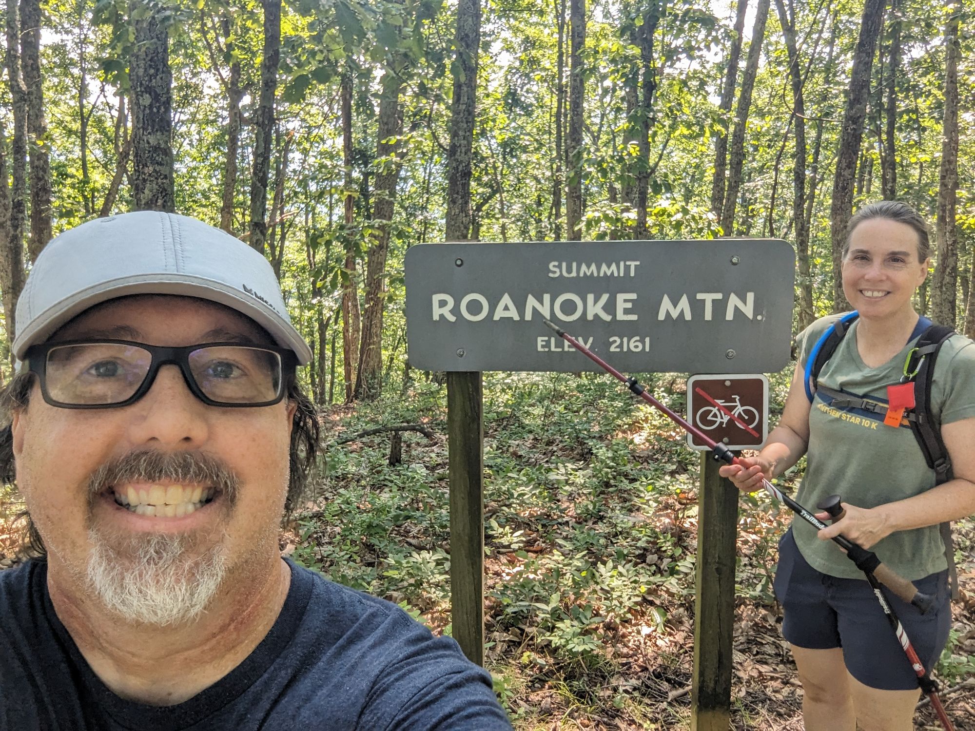 Title: Roanoke Mountain Hike: A Scenic Adventure in the Blue Ridge Mountains